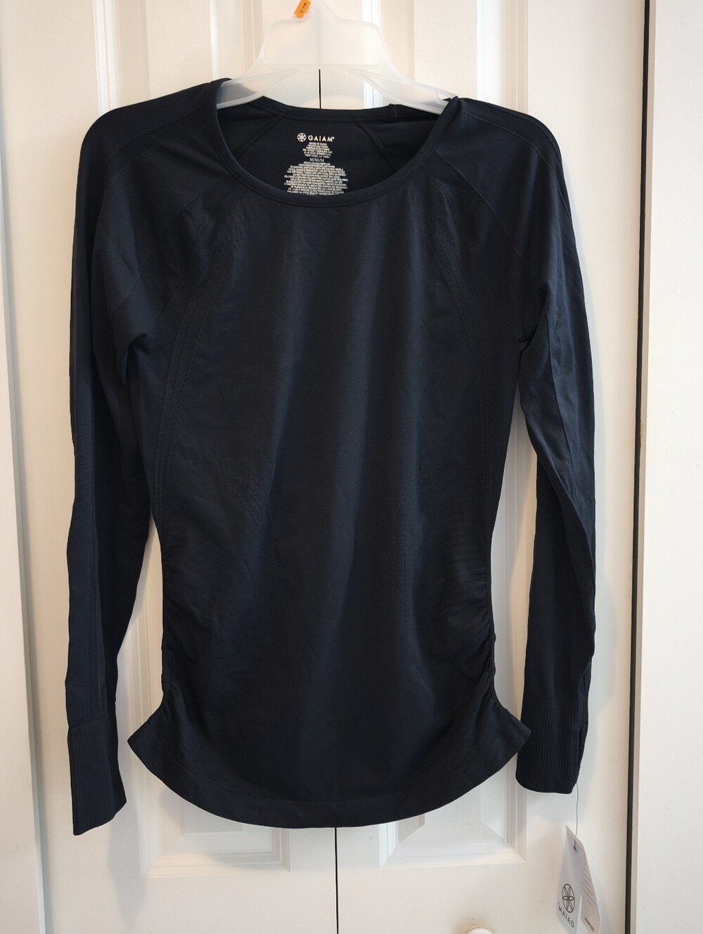 GAIAM Womens Warrior Seamless LS Tee Black
